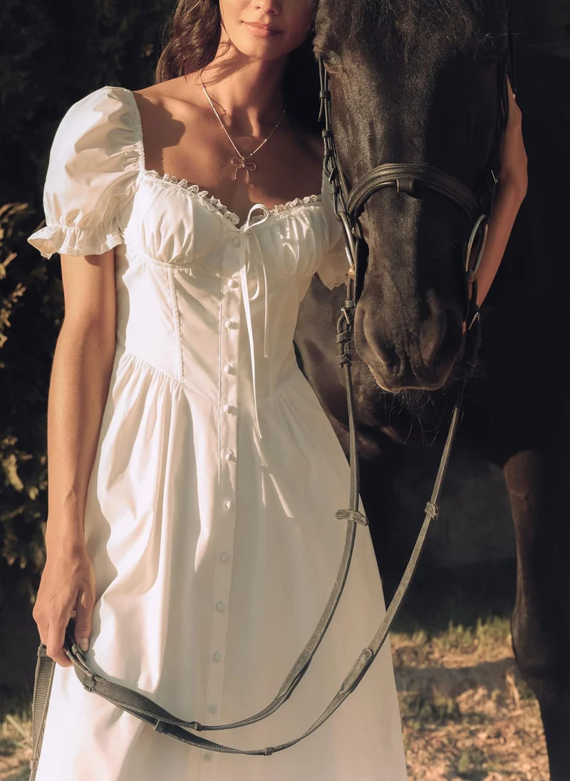 ليتشي فستان ميدي مع العلاقات والدانتيل على الصدر